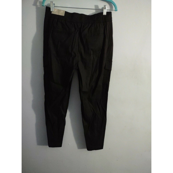 Chico's Black Cargo Ankle Pants Size 0R (4R) NWT Linen Blend - Picture 8 of 8
